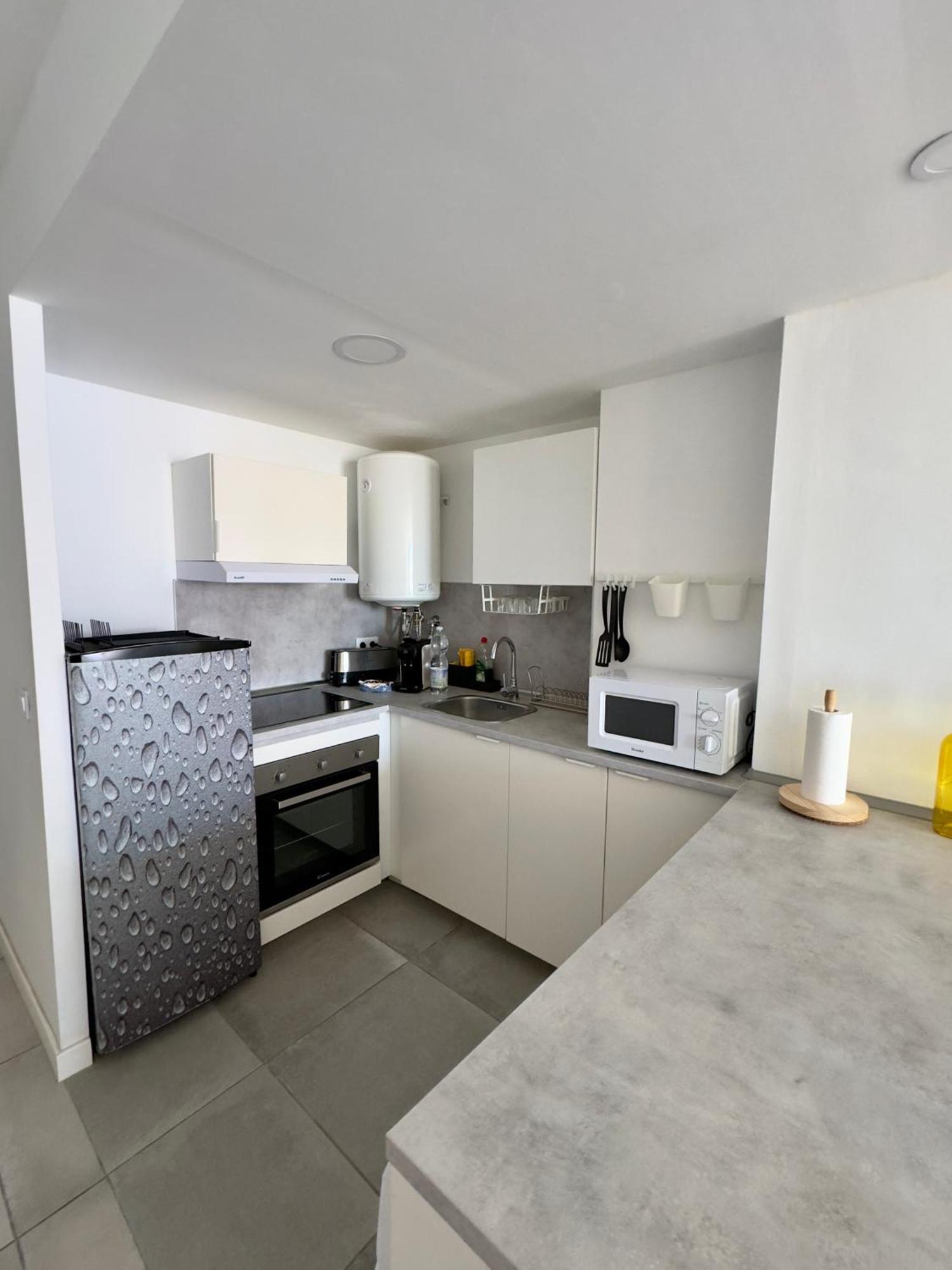 Inviting Studio With Sea View Torremolinos Bagian luar foto